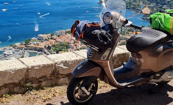 Vespa 125