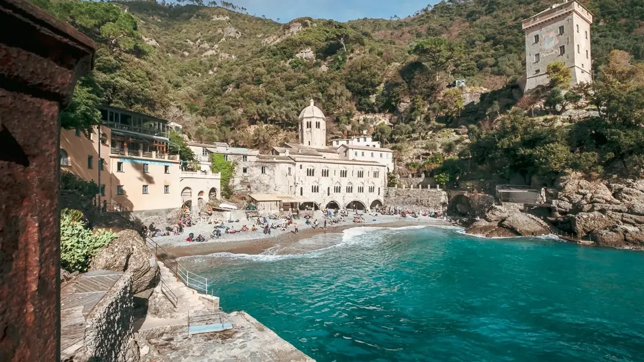 San Fruttuoso via Camogli